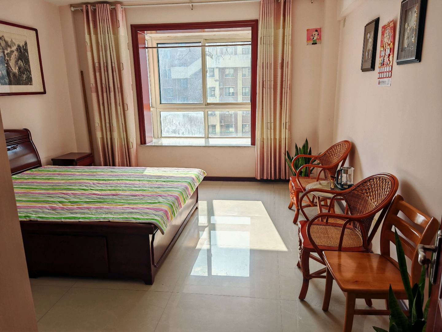 东苑小区 随时看房·