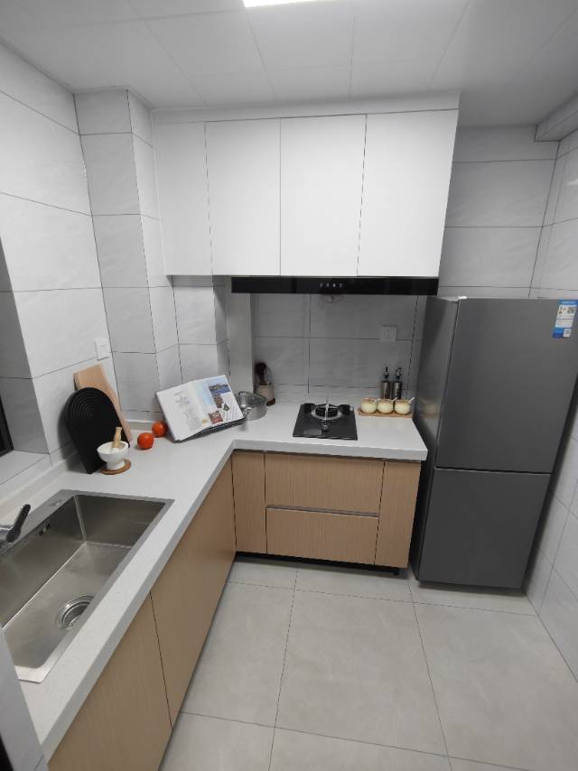 闻潮尚庭 随时看房·