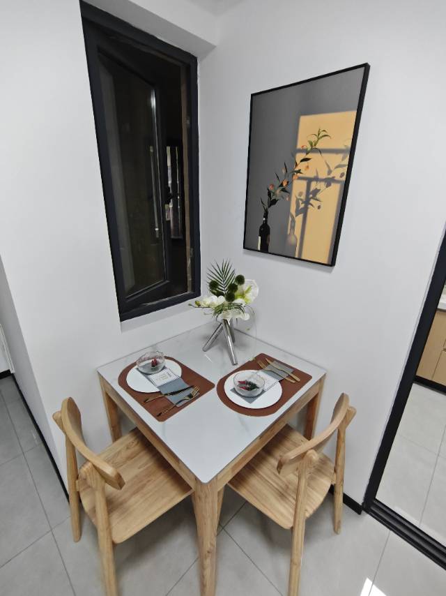 闻潮尚庭 随时看房·