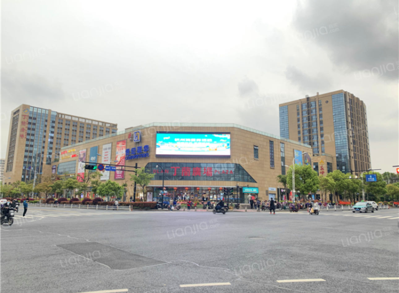 丁兰广场 随时看房·