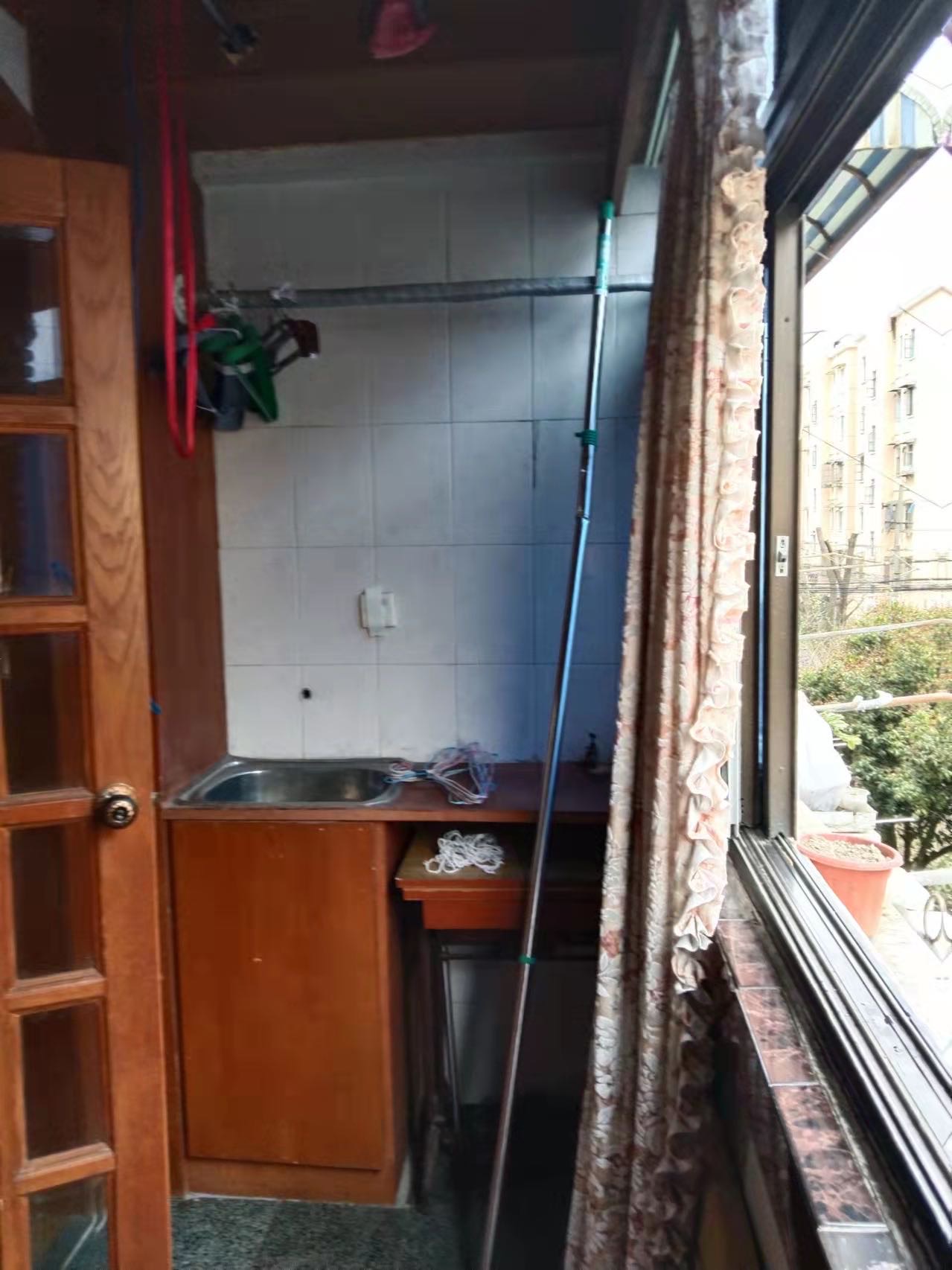 香山新村 随时看房·