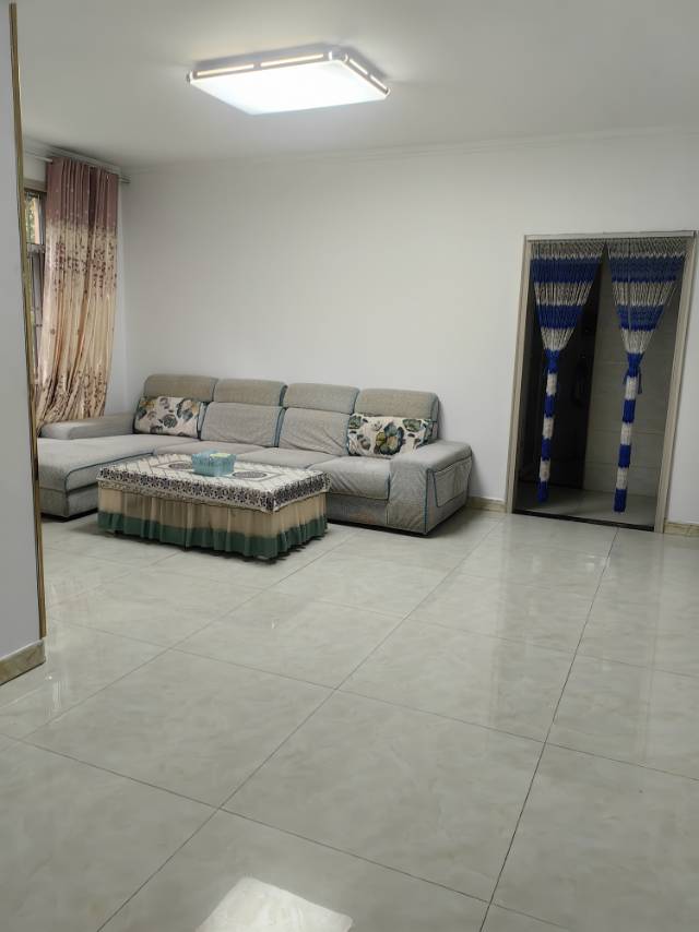 东郡B区 随时看房·