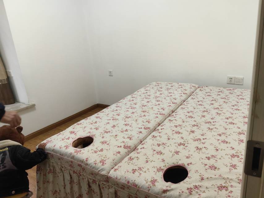 东郡B区 随时看房·