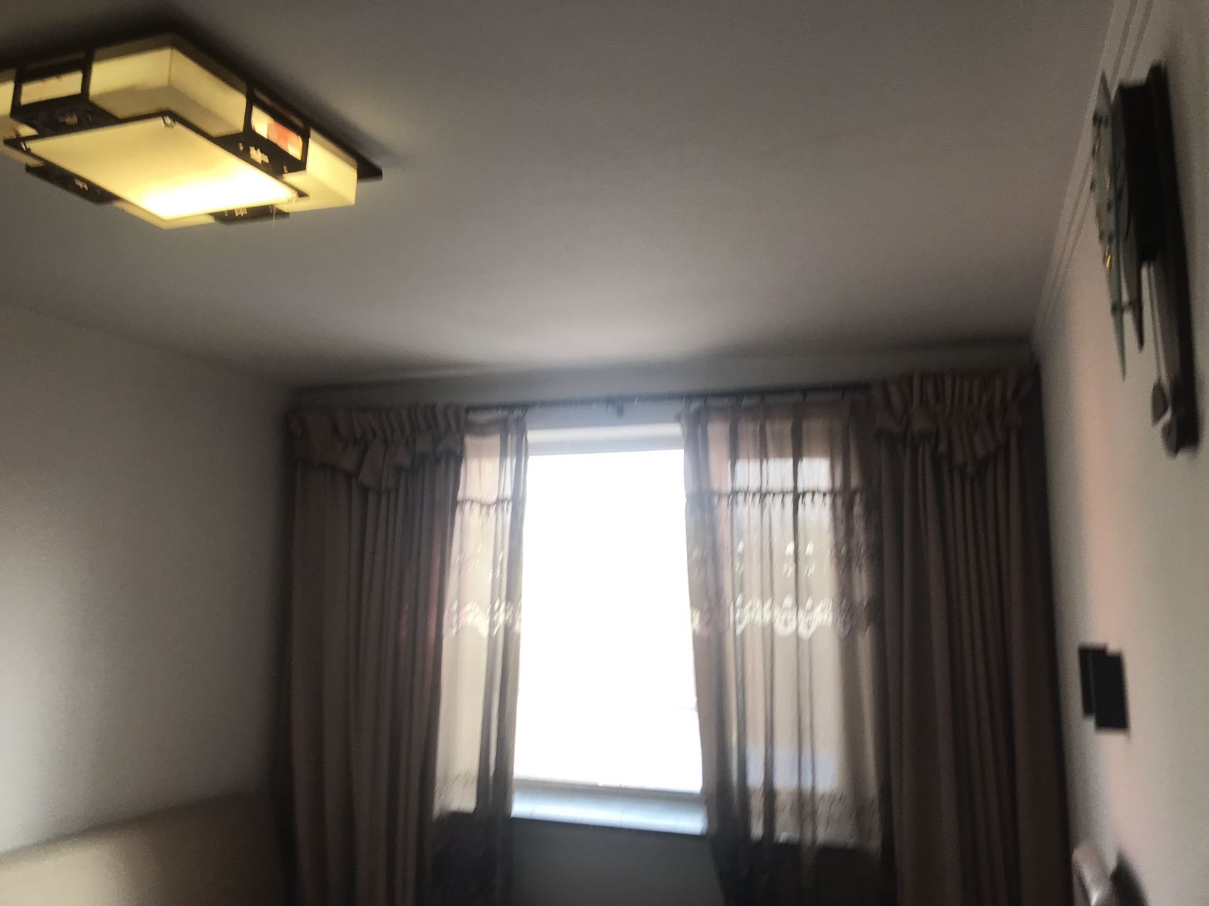 溪林花园 1居室 850元/月