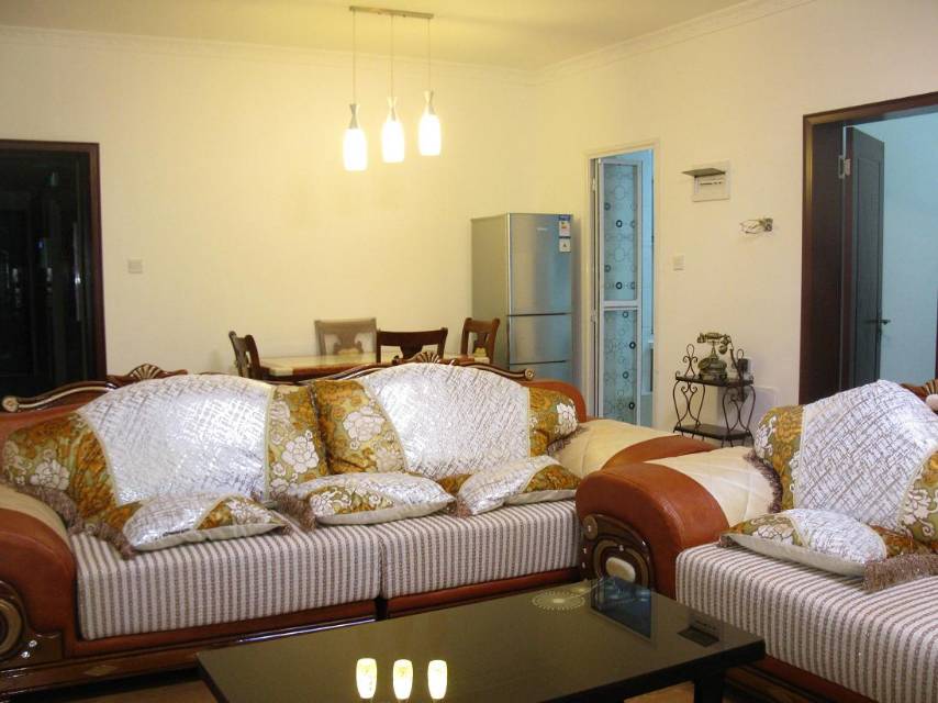 中信未来城 4居室 2998元/月