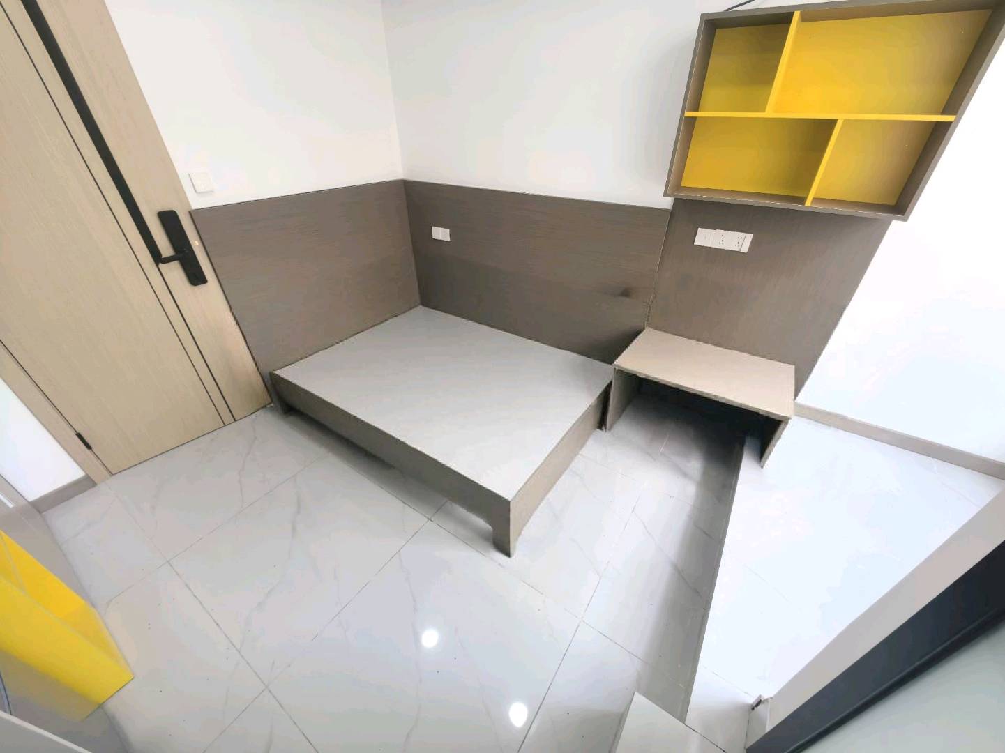 当代国际花园 1居室 1700元/月