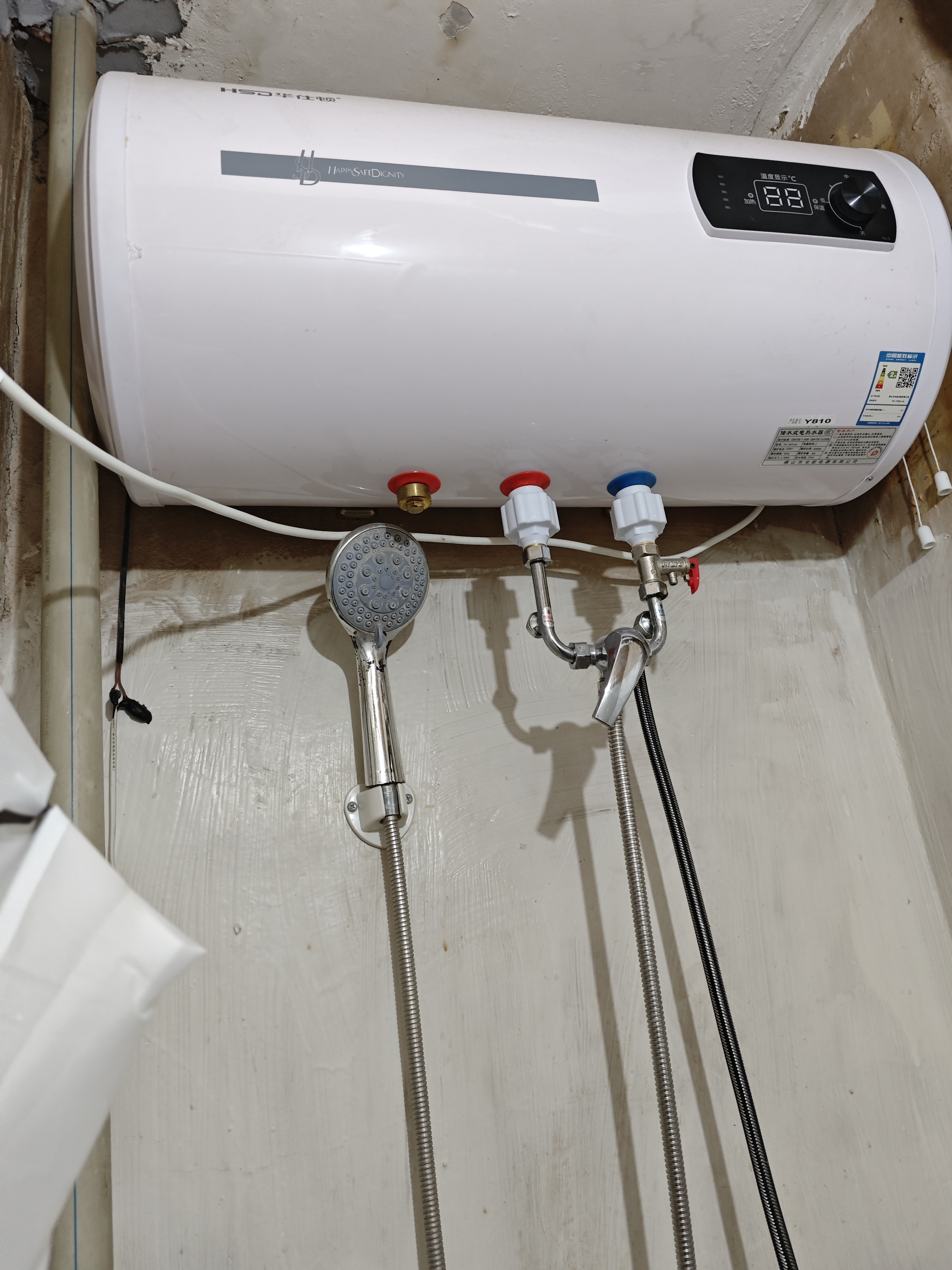 车轮厂宿舍二区 随时看房·