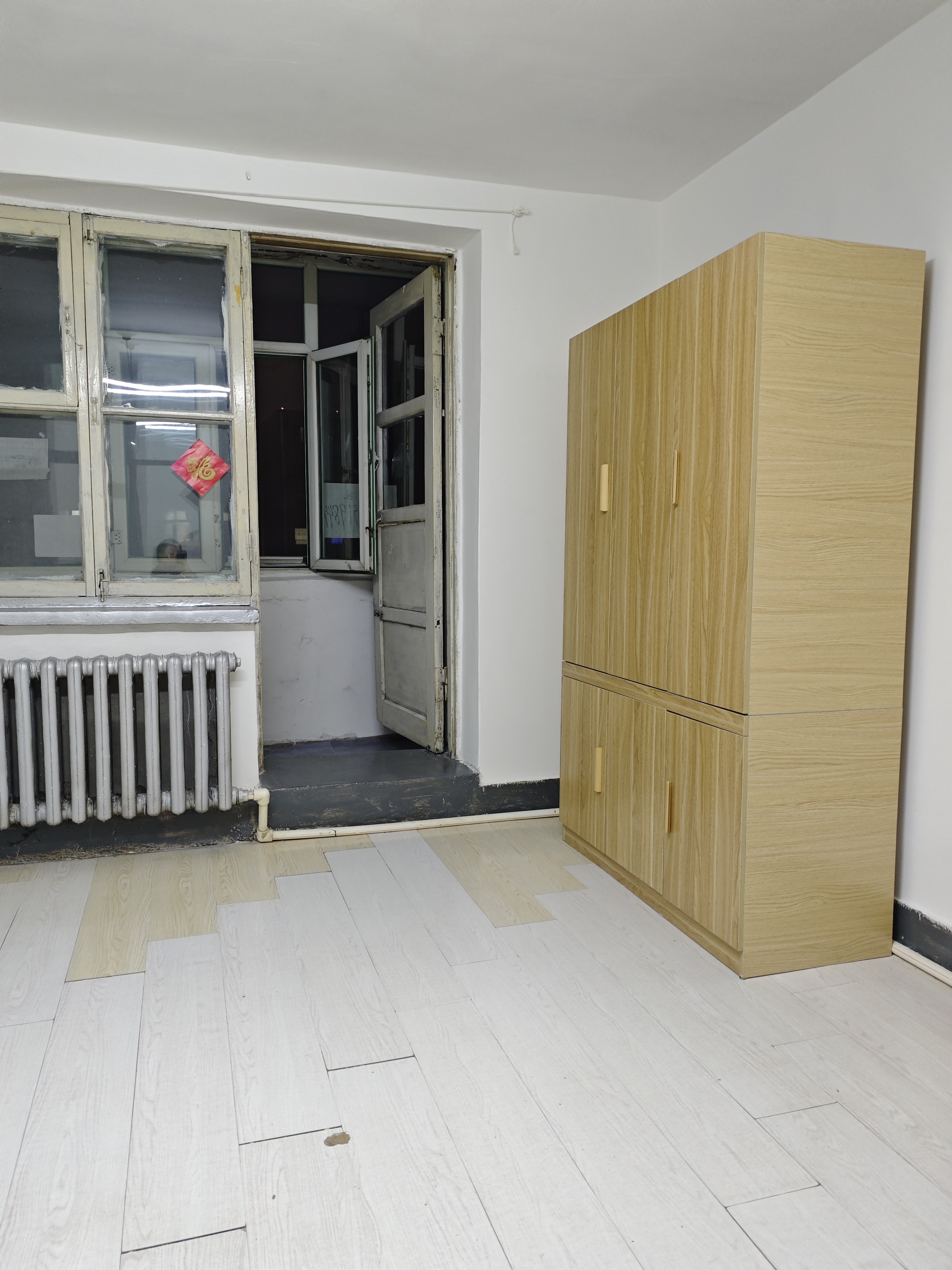 车轮厂宿舍二区 随时看房·