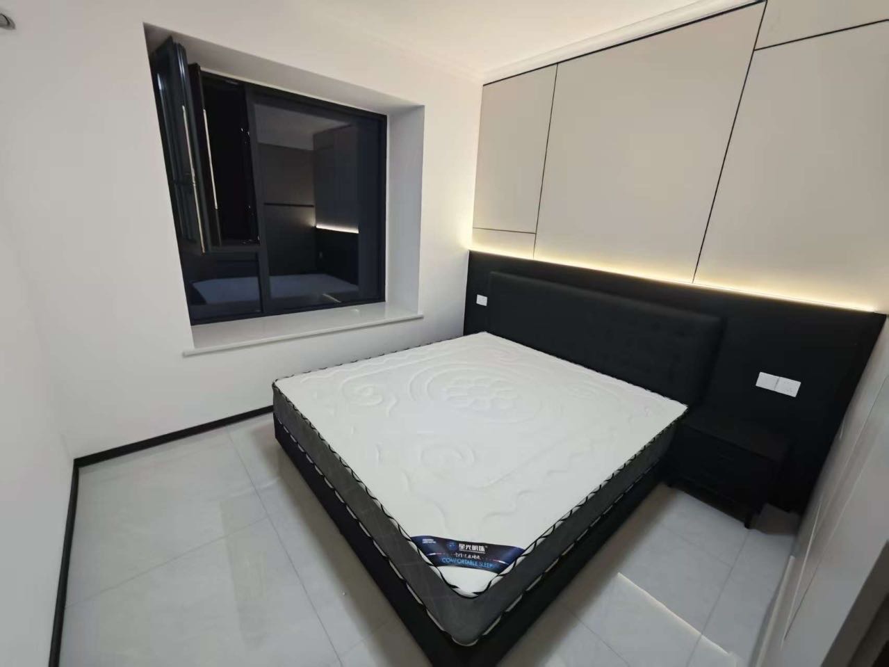 蓝庭序 随时看房·