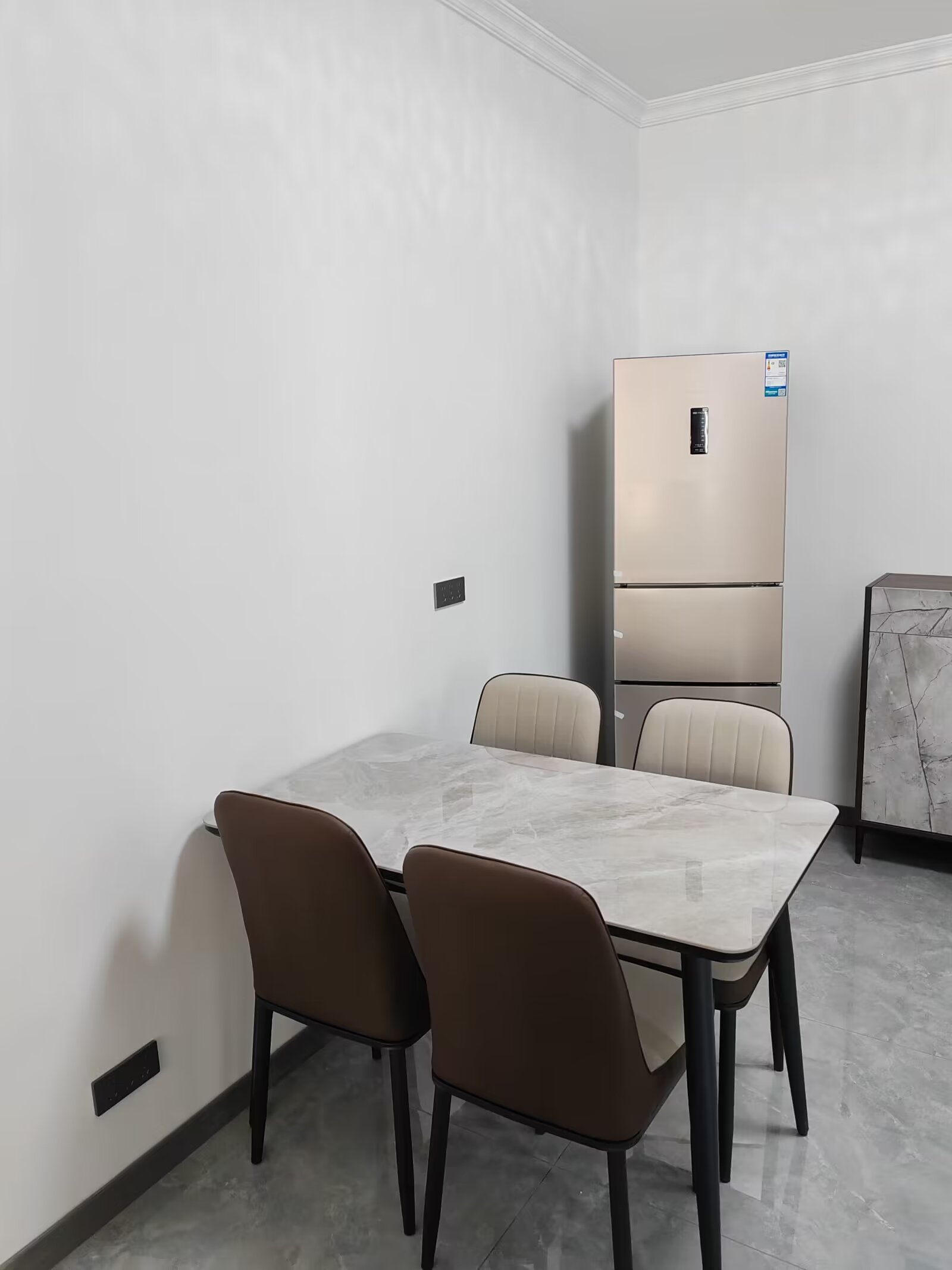 崇文雅居 随时看房·