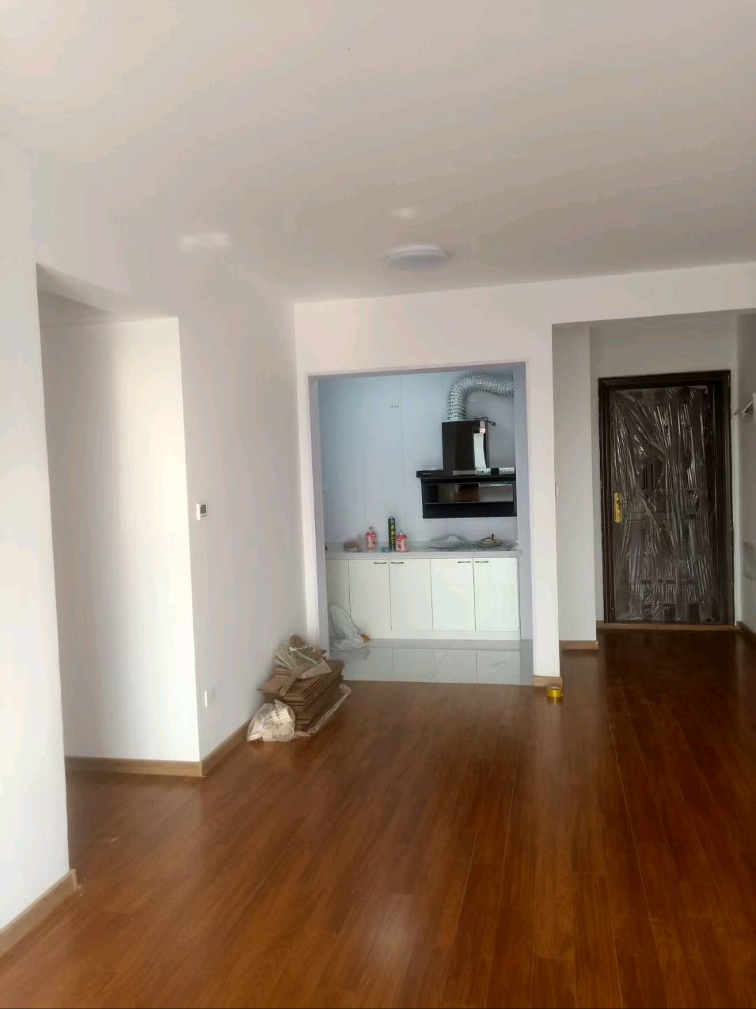 恒大凤凰庄园 3居室 900元/月