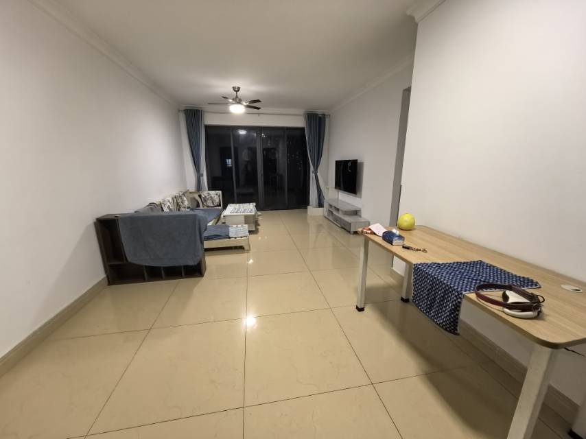 碧桂园新亚山湖城熙岸 3居室 1500元/月