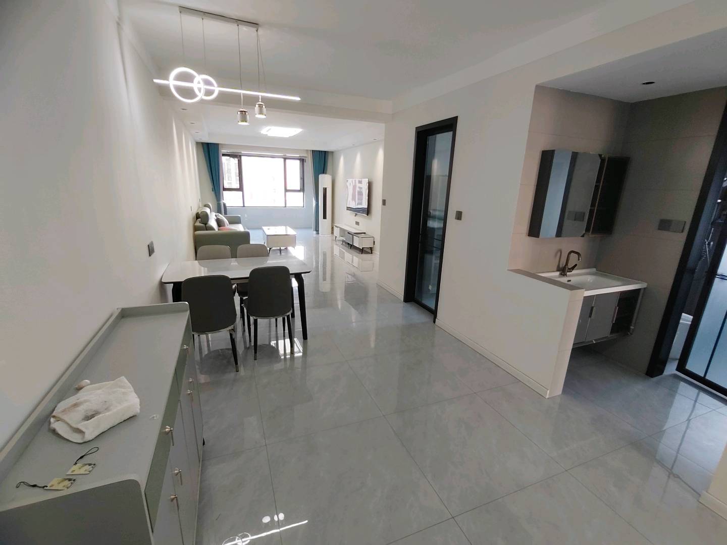 绿都澜湾新苑 随时看房·