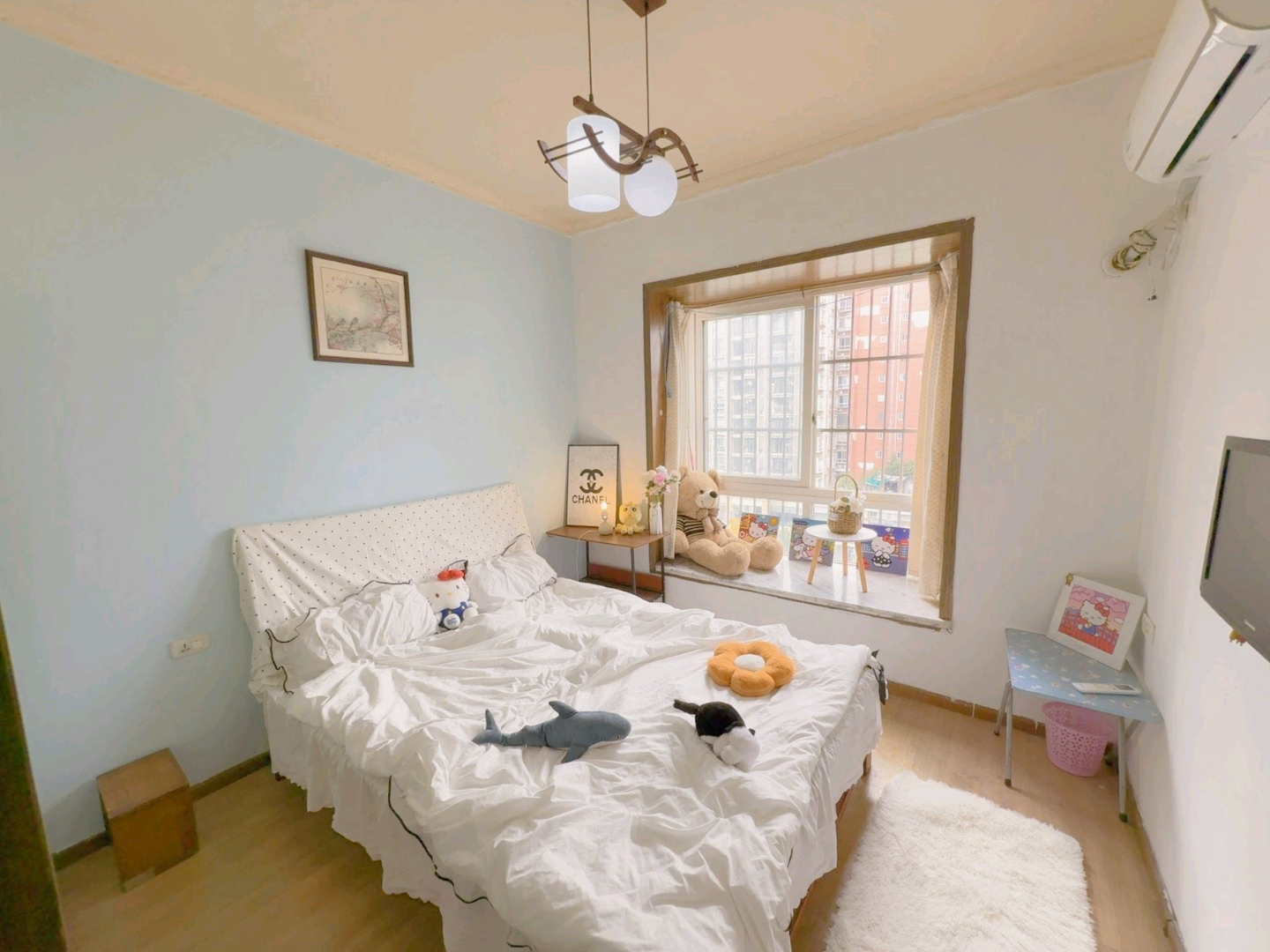 红地苑 3居室 650元/月