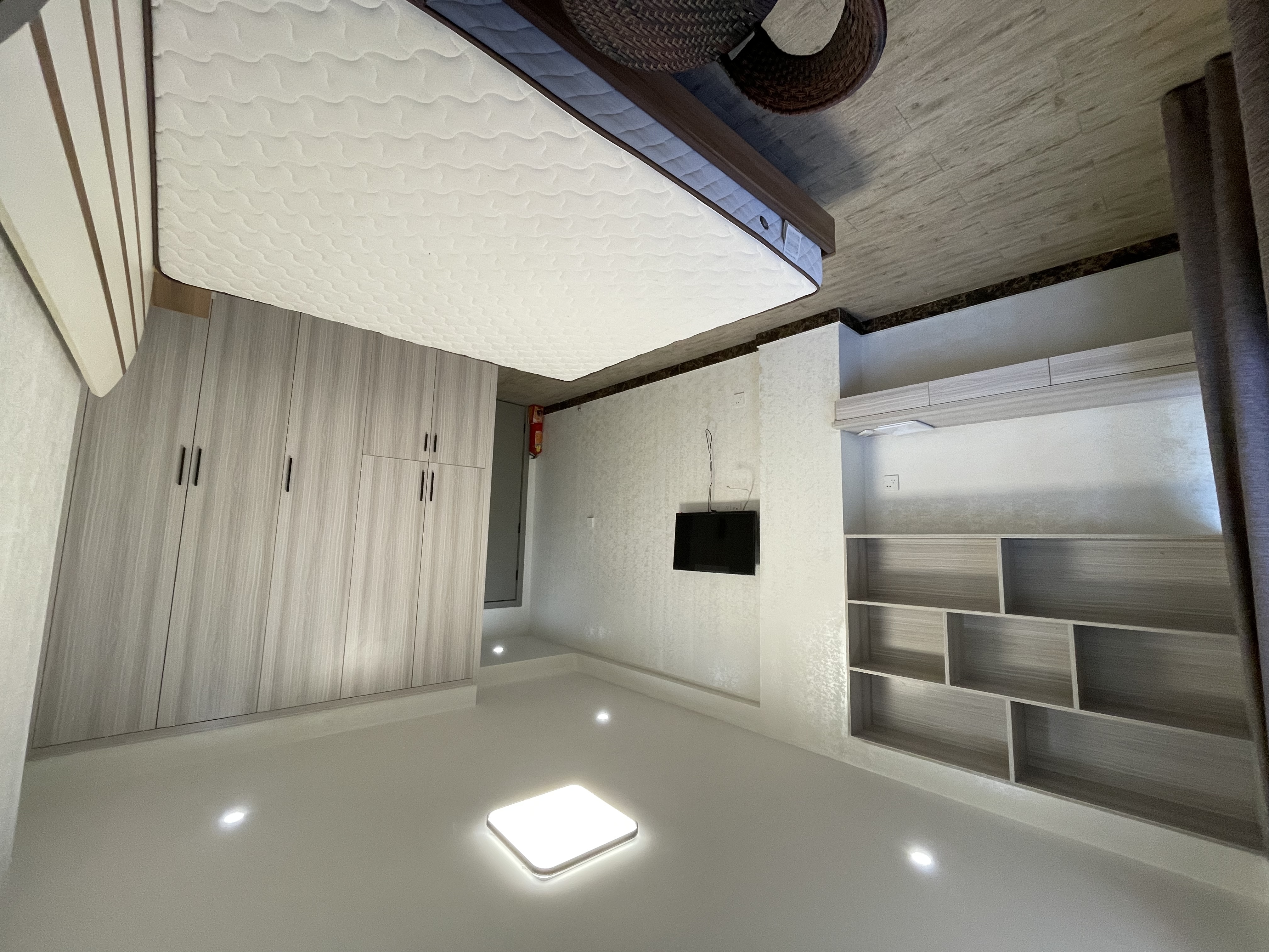 乐清市清远路南马小区 1居室 1300元/月