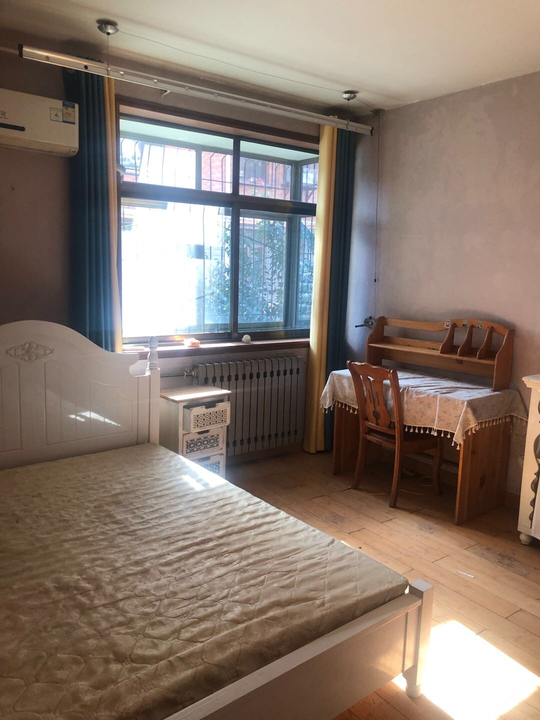 玫瑰园小区 随时看房·