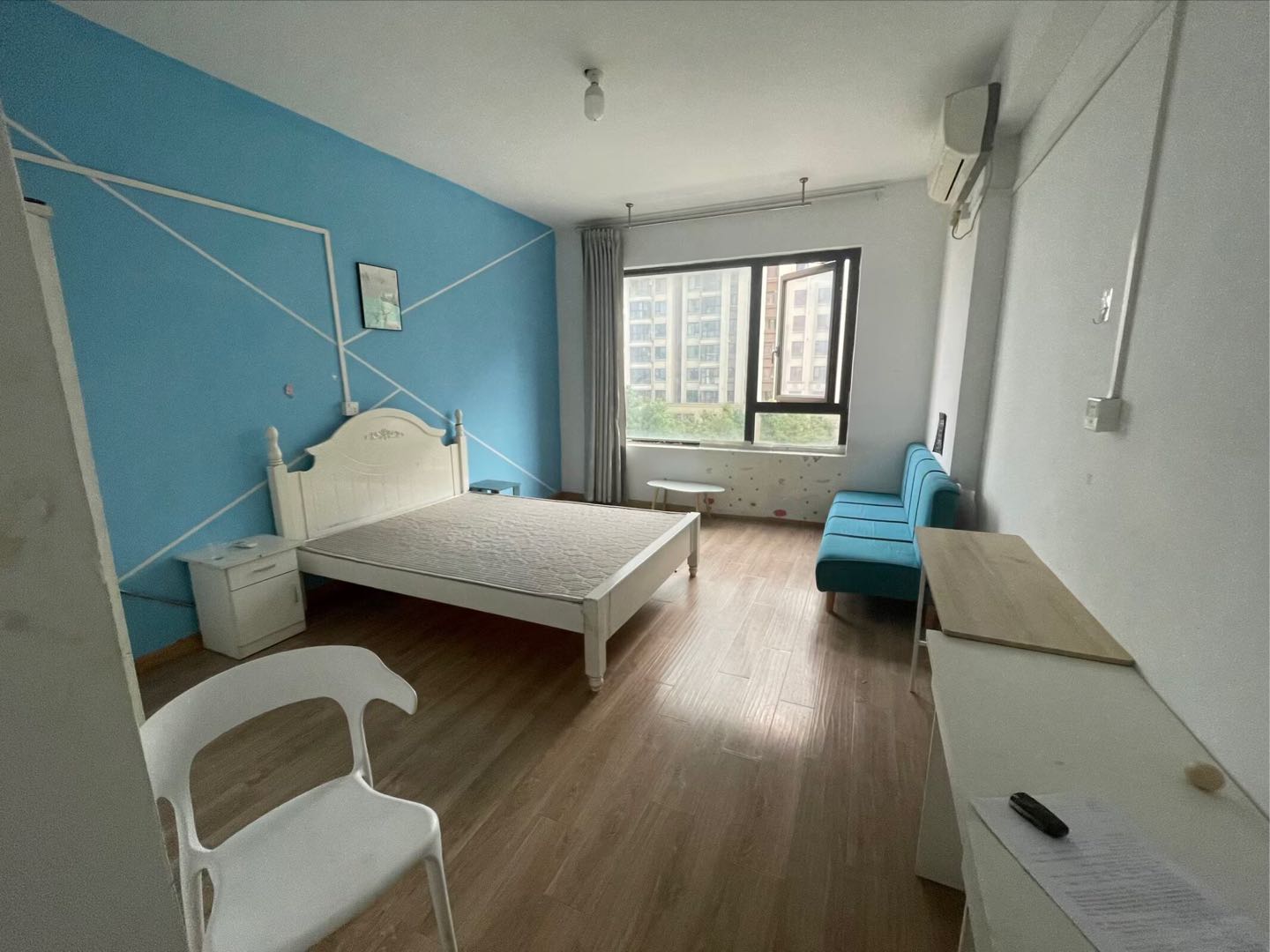 时代瑞府 4居室 800元/月