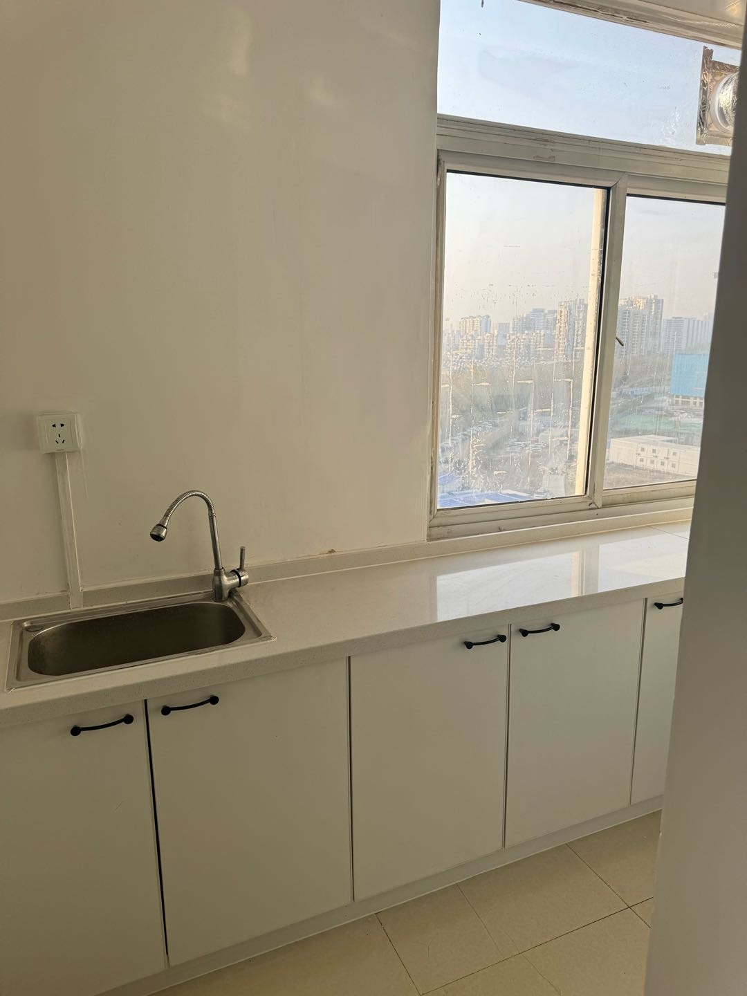 凌奥盛世公寓 随时看房·