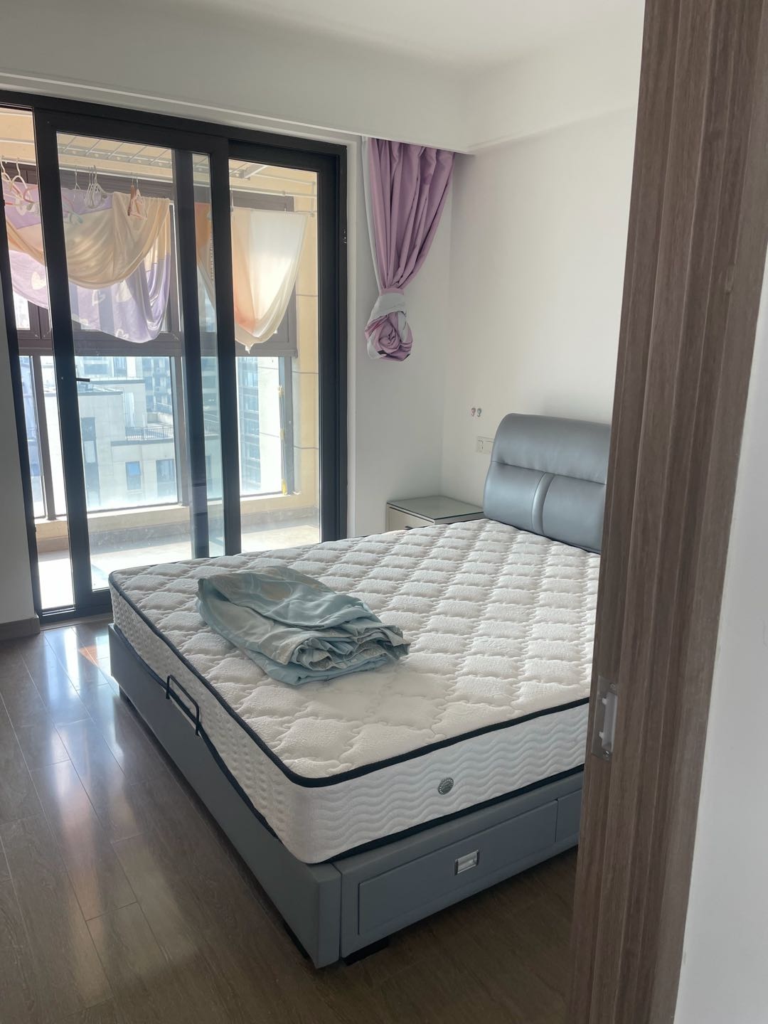 龙湖春江天越 随时看房·