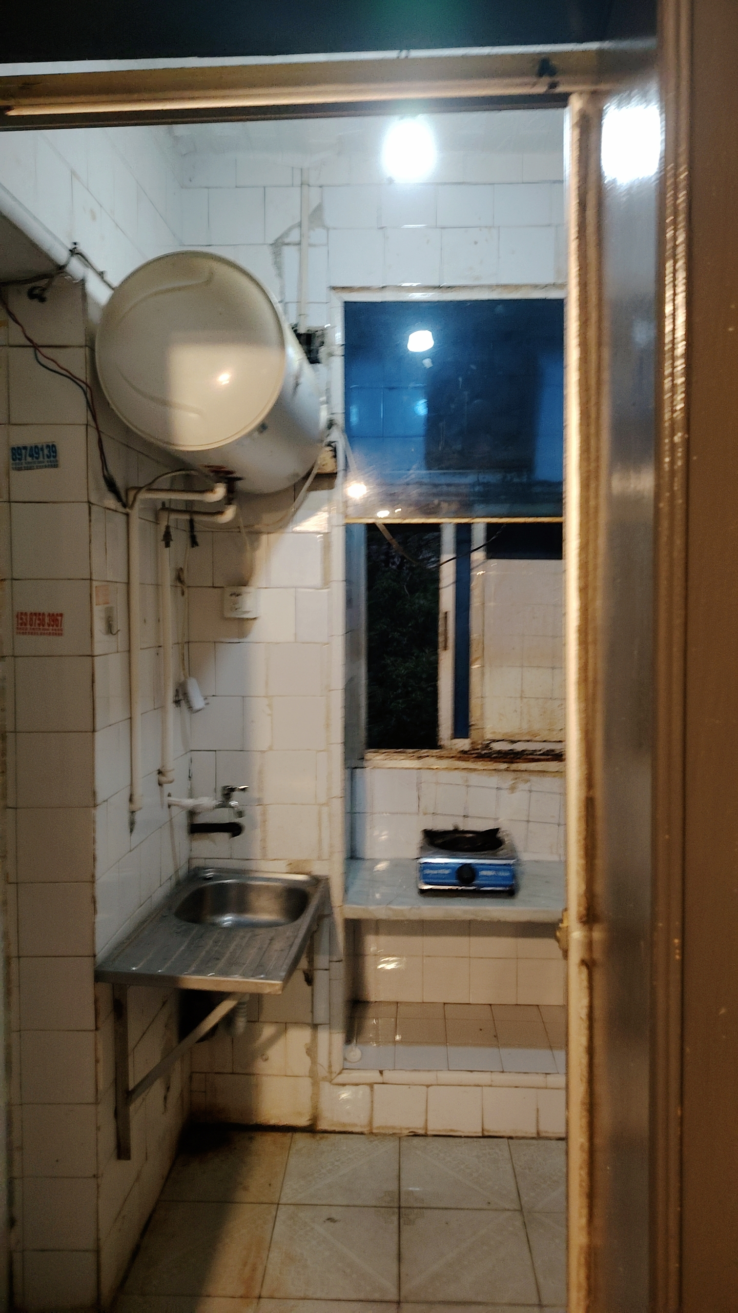 解放四村石子冲 随时看房·