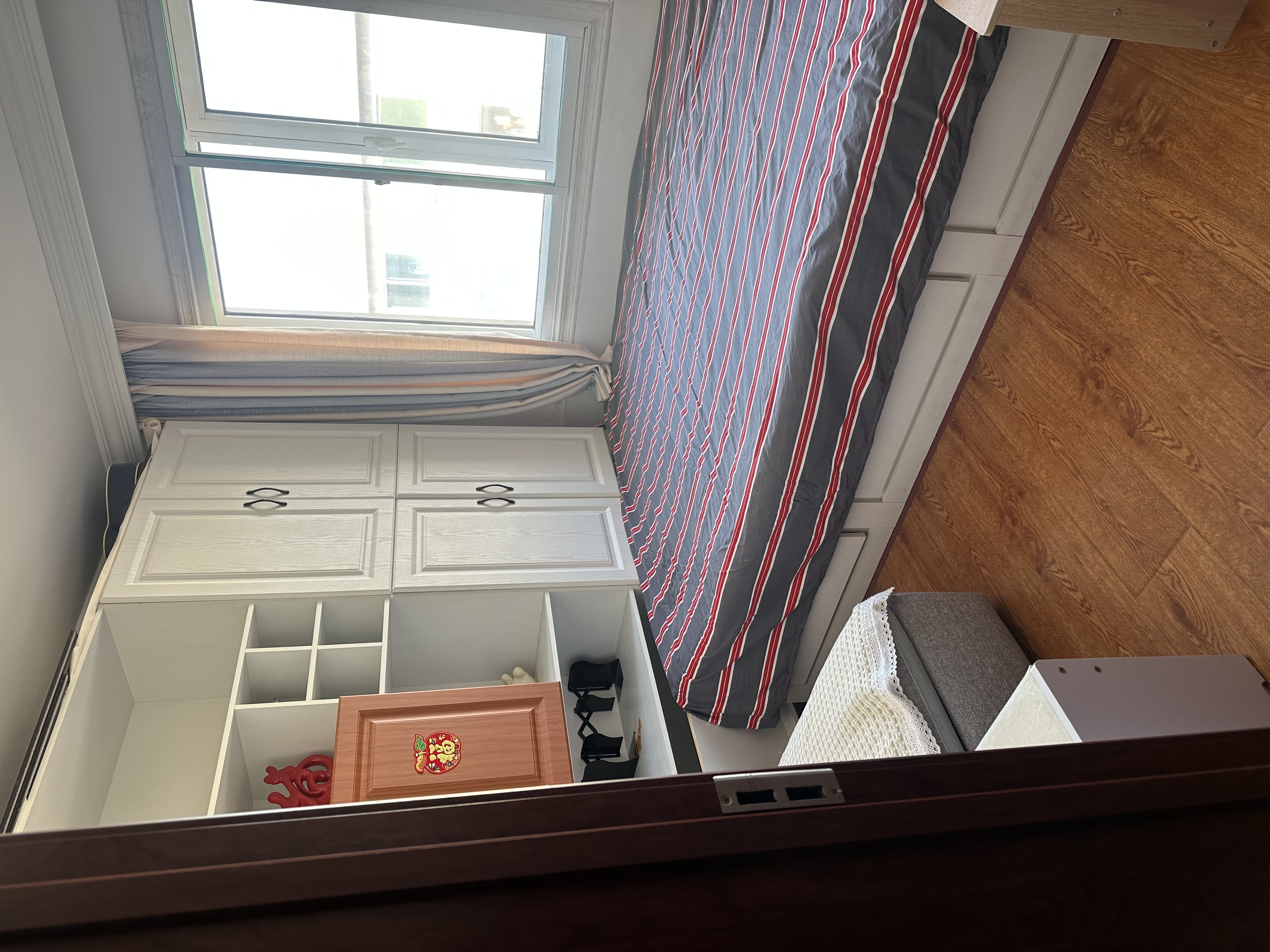 生产里 随时看房·