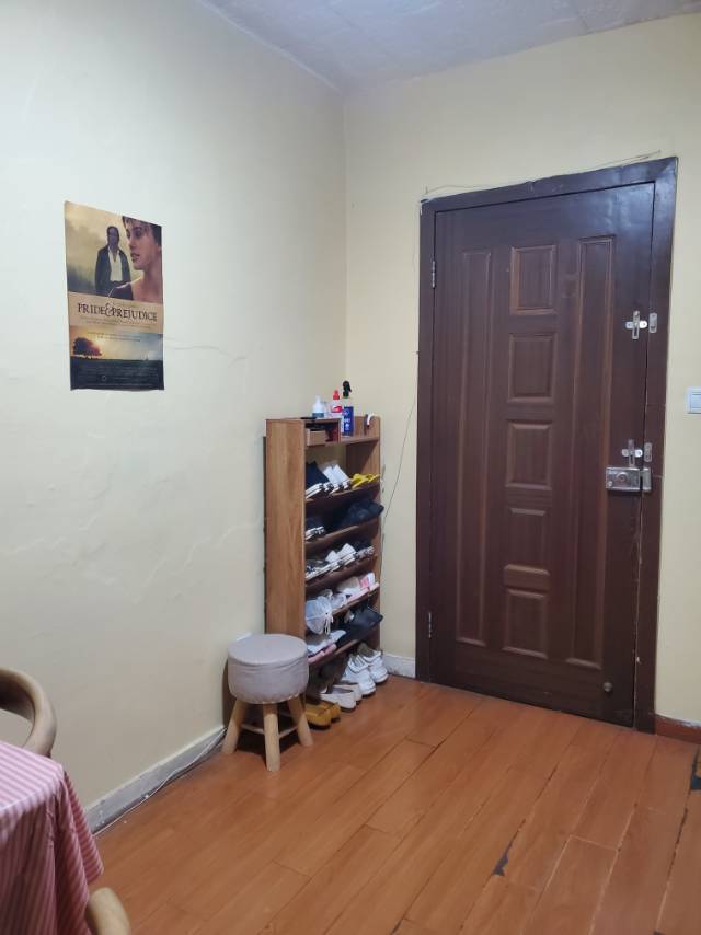 番禺小区 2居室 2500元/月