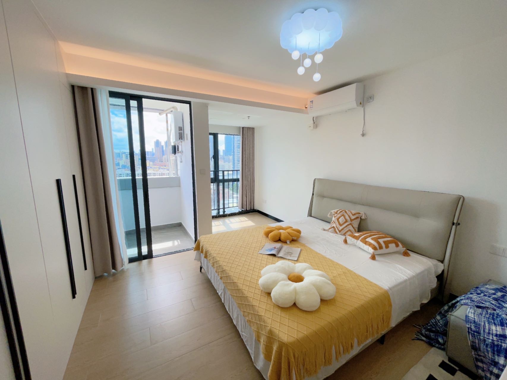 旭生大厦 随时看房·