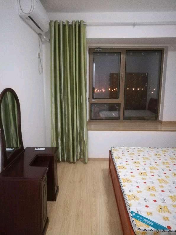 水岸清华瀚宫 随时看房·