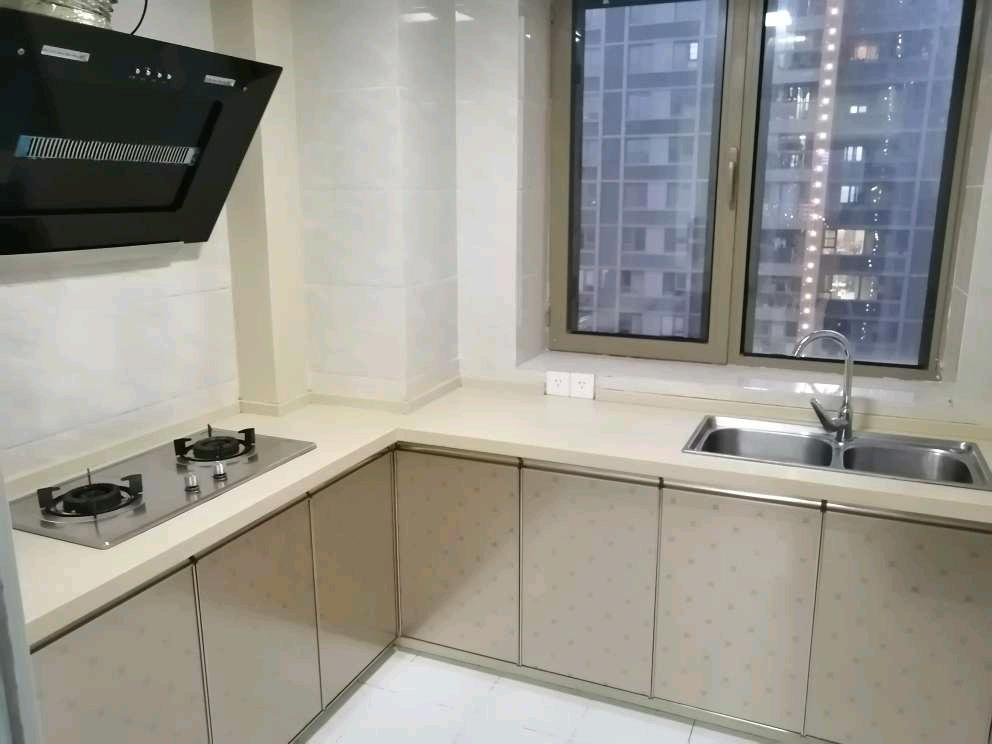 水岸清华瀚宫 随时看房·