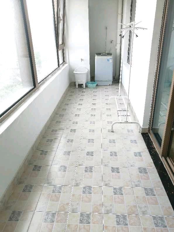 水岸清华瀚宫 随时看房·