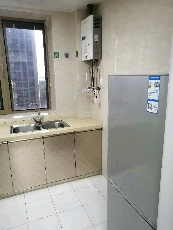 水岸清华瀚宫 随时看房·