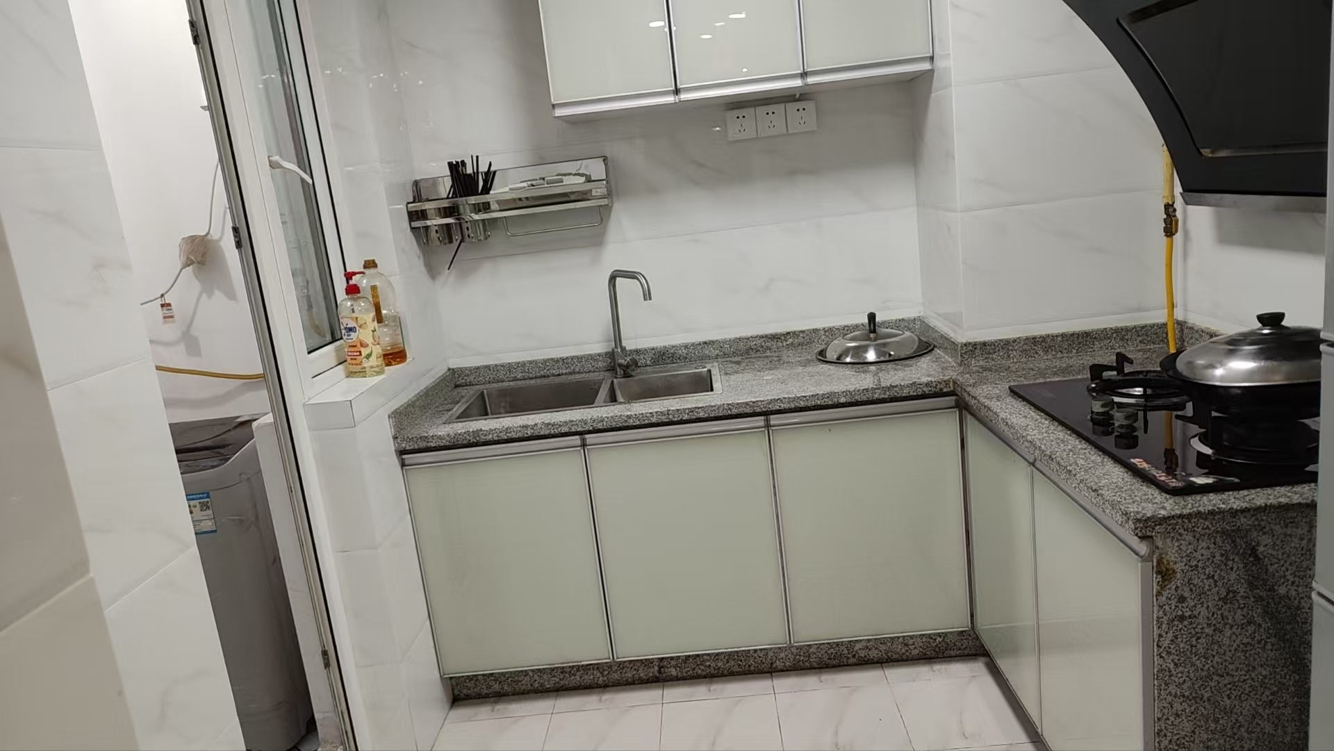 保利公园里 随时看房·