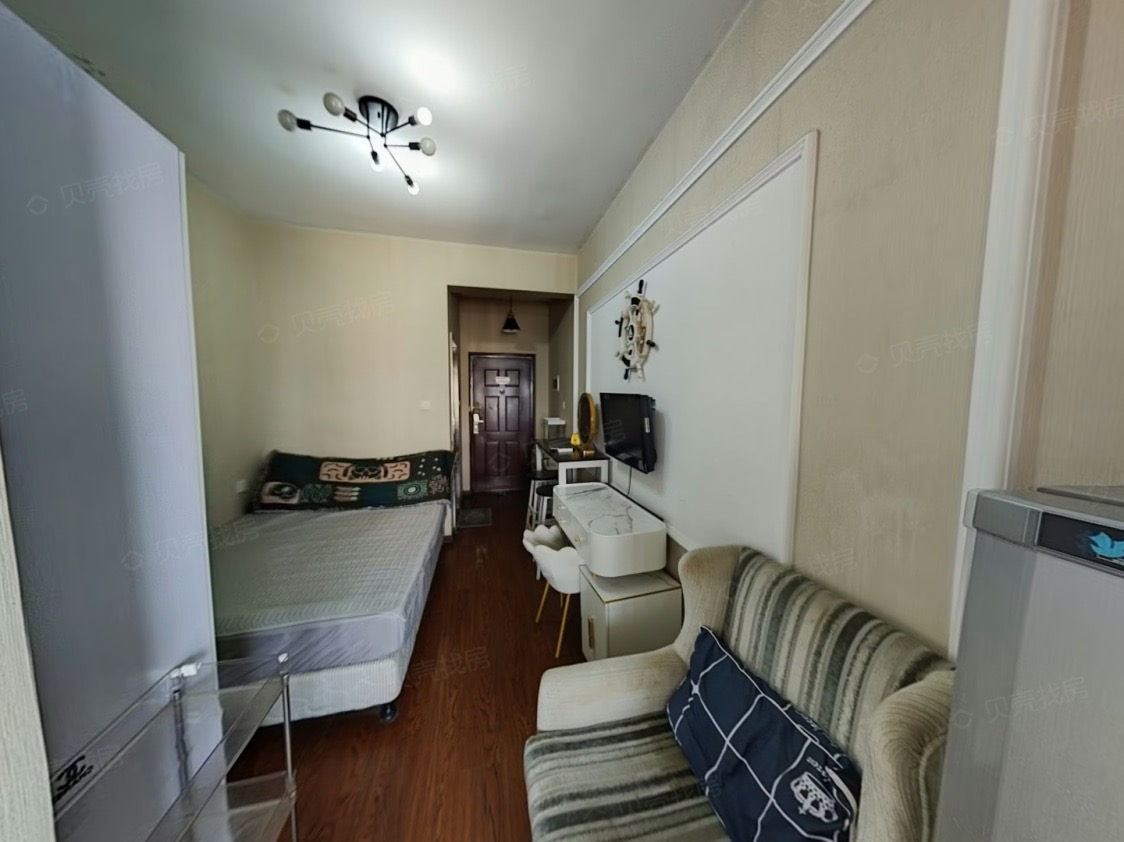 锦江区大业路财富中心 随时看房·