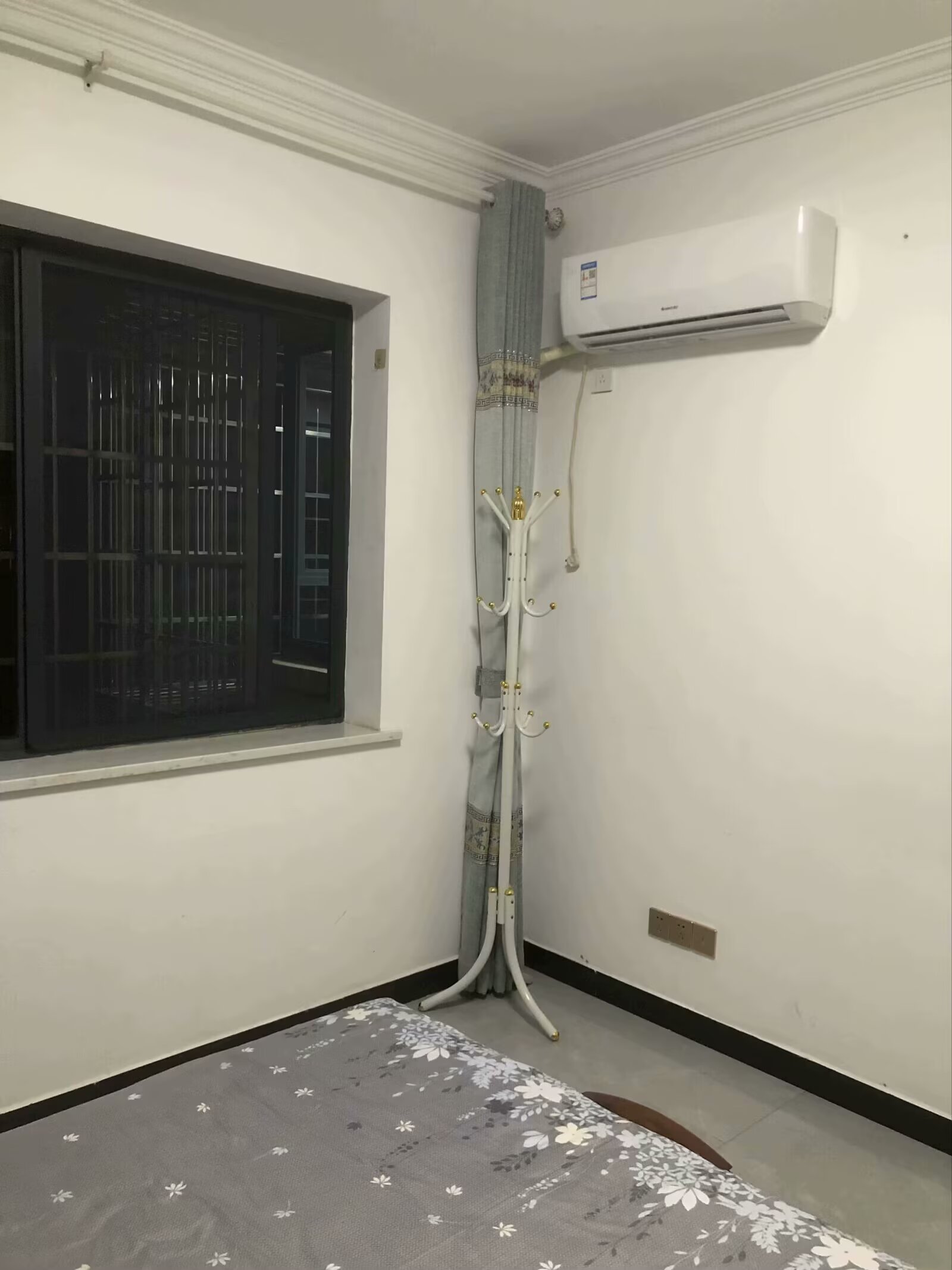 友兴家园43栋二单元 随时看房·