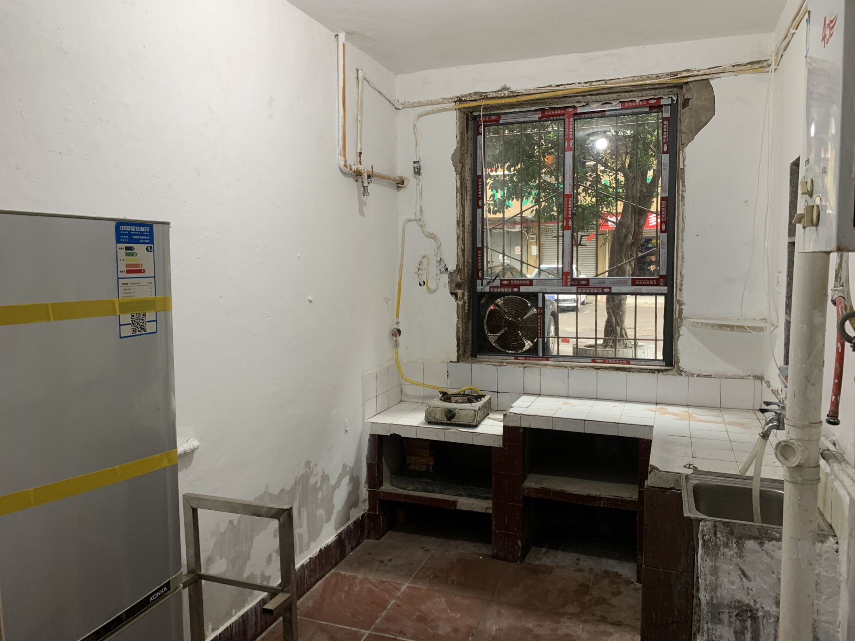 晒光坪64小区 随时看房·