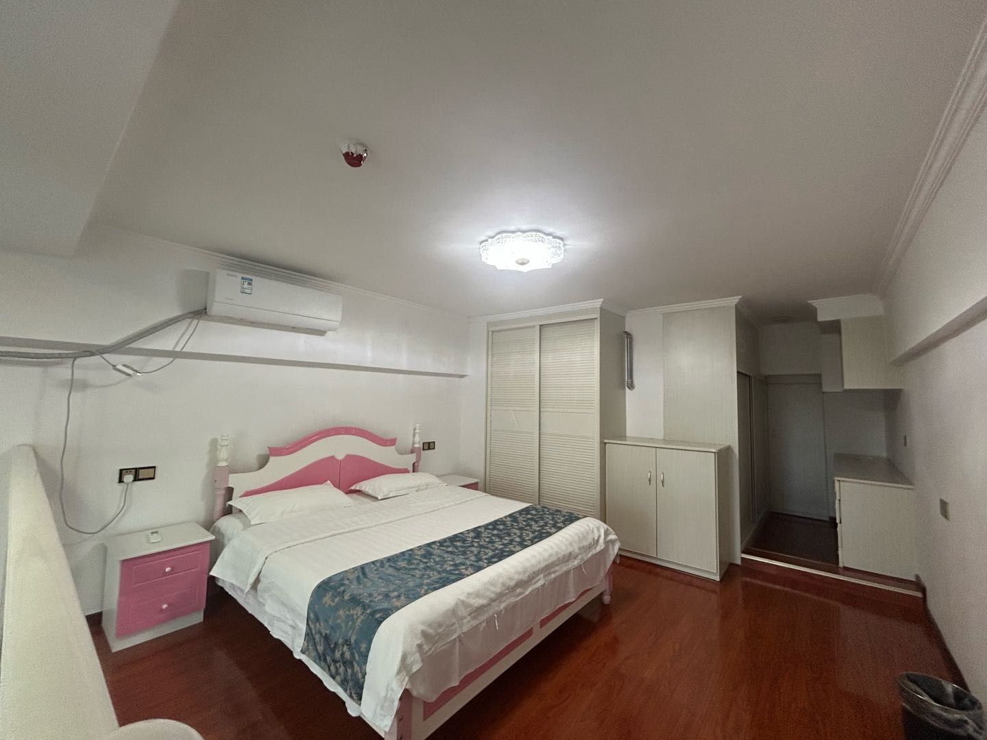 华侨陶瓷城 随时看房·