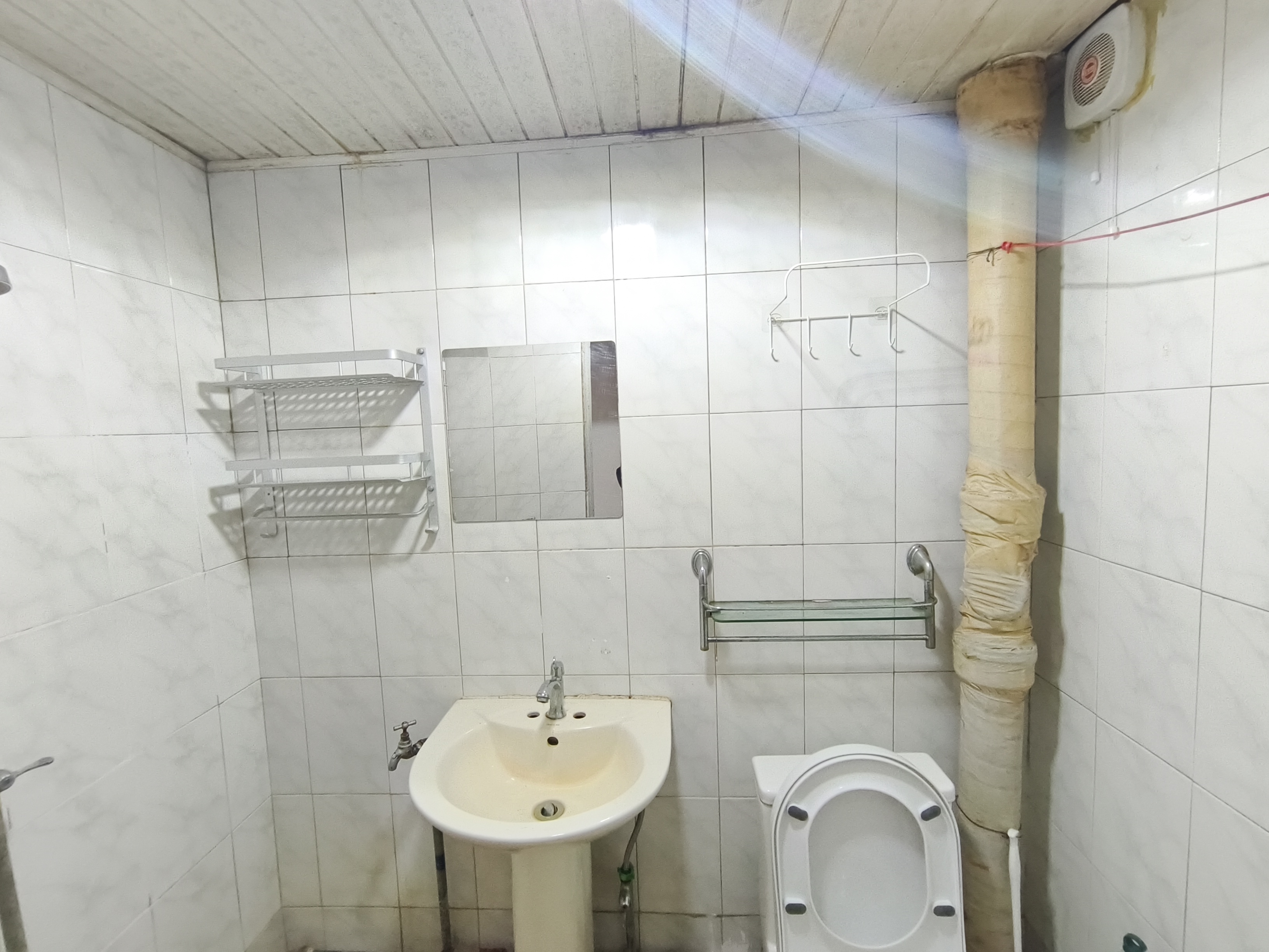 安华里一区 随时看房·