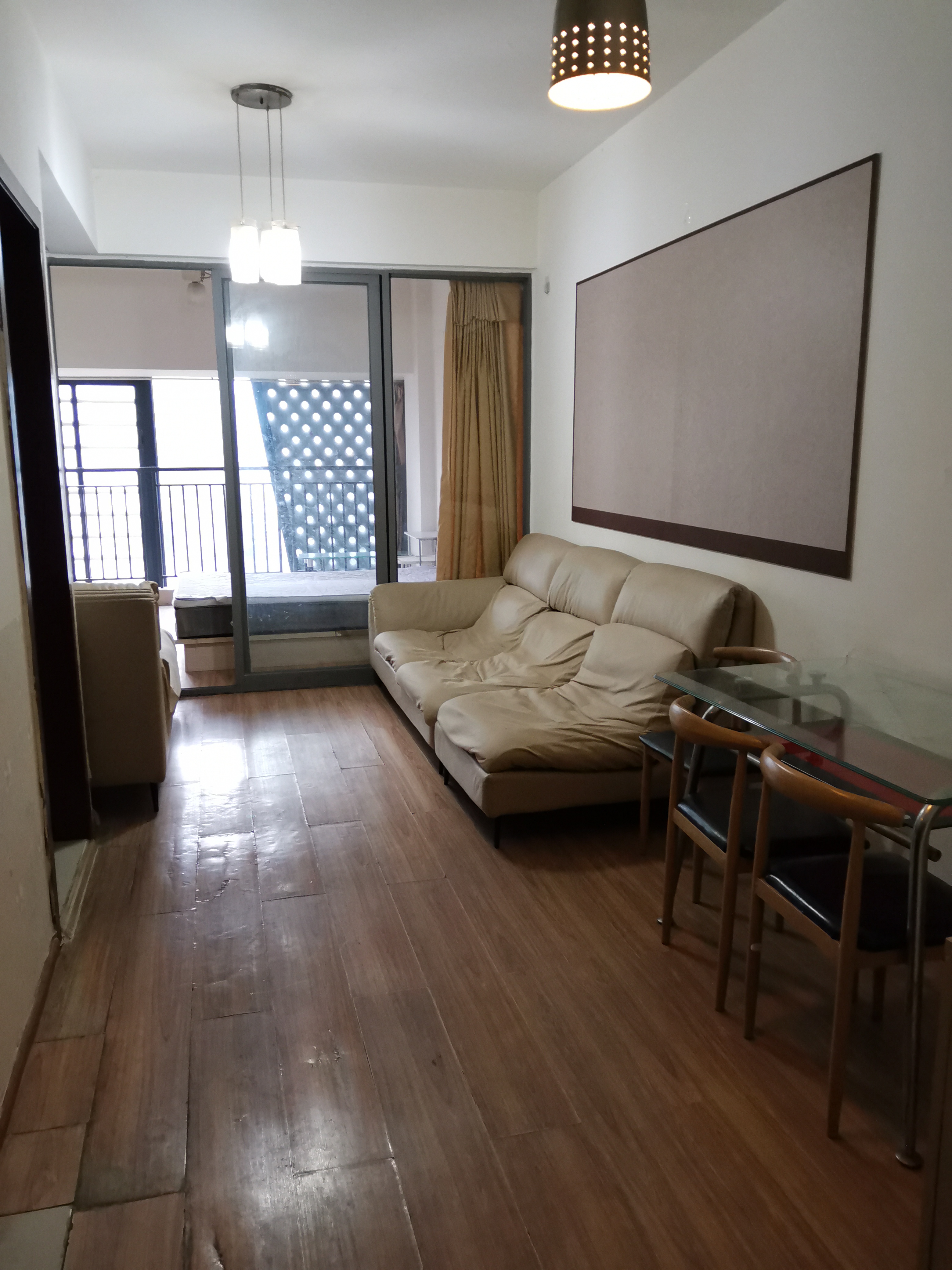 蓉上坊一期三栋 1居室 2200元/月