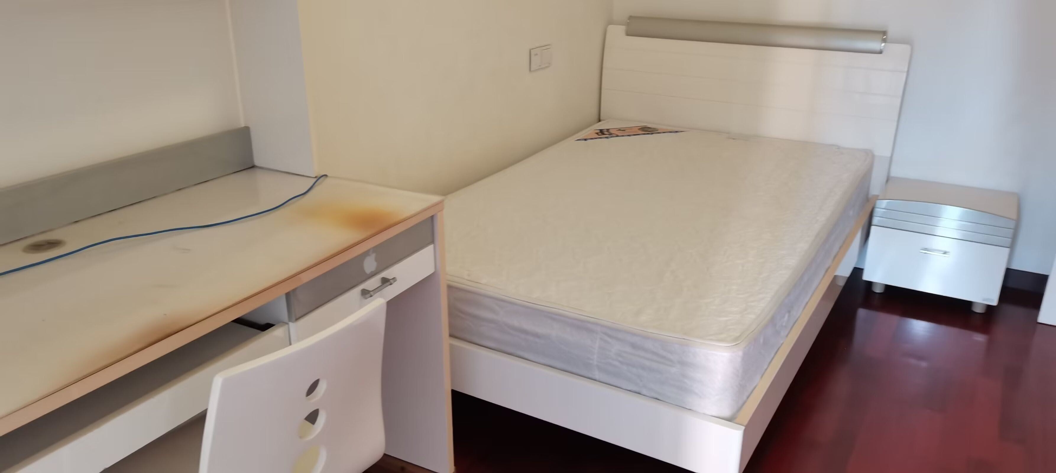 滨江豪园 随时看房·