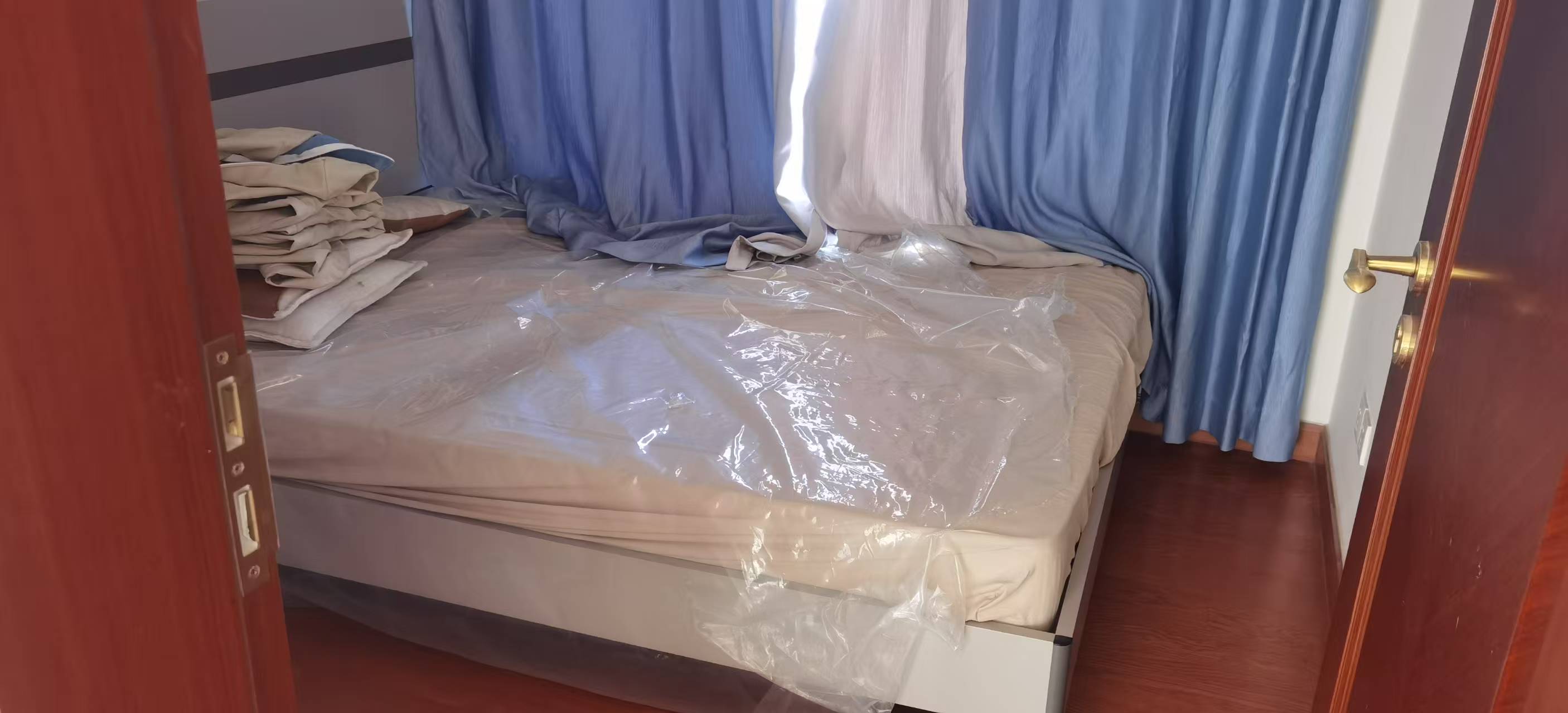 恒大翡翠珑庭 随时看房·