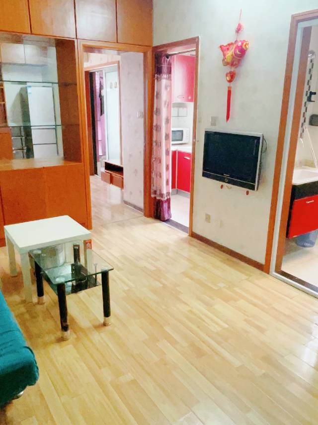 左邻右里泊客公寓）