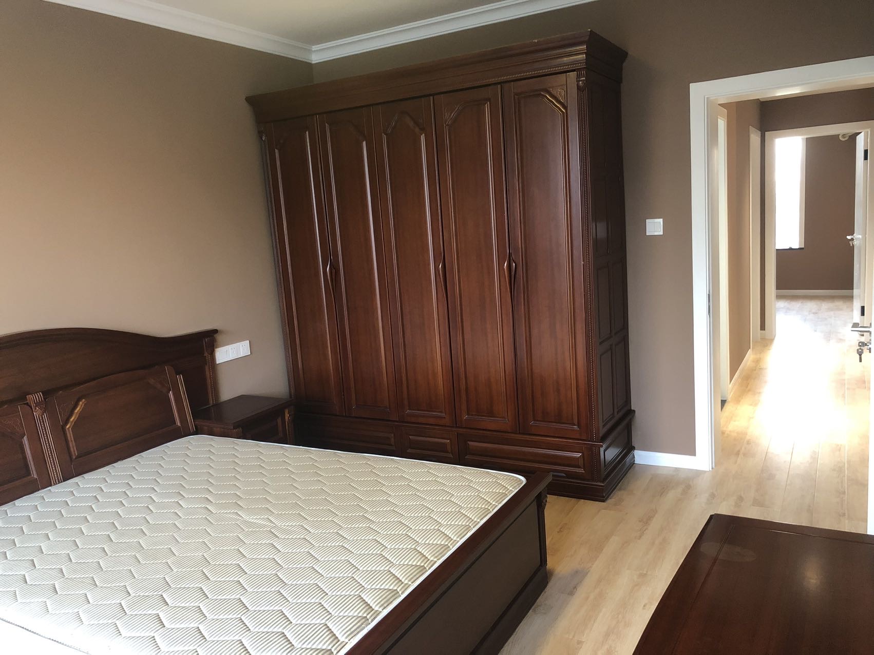 春申府邸 随时看房·