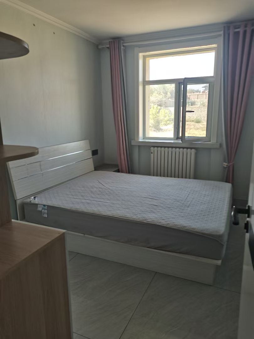 迪苑小区 随时看房·