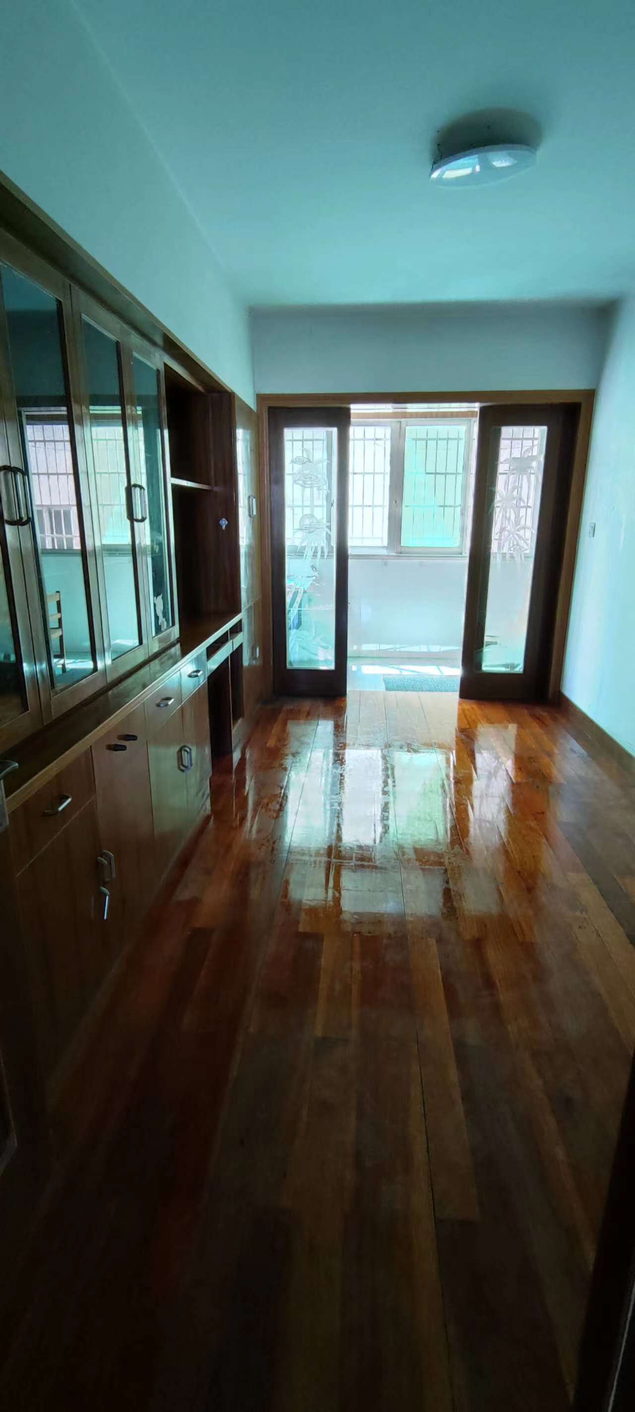 奉化区南山路157-4 随时看房·