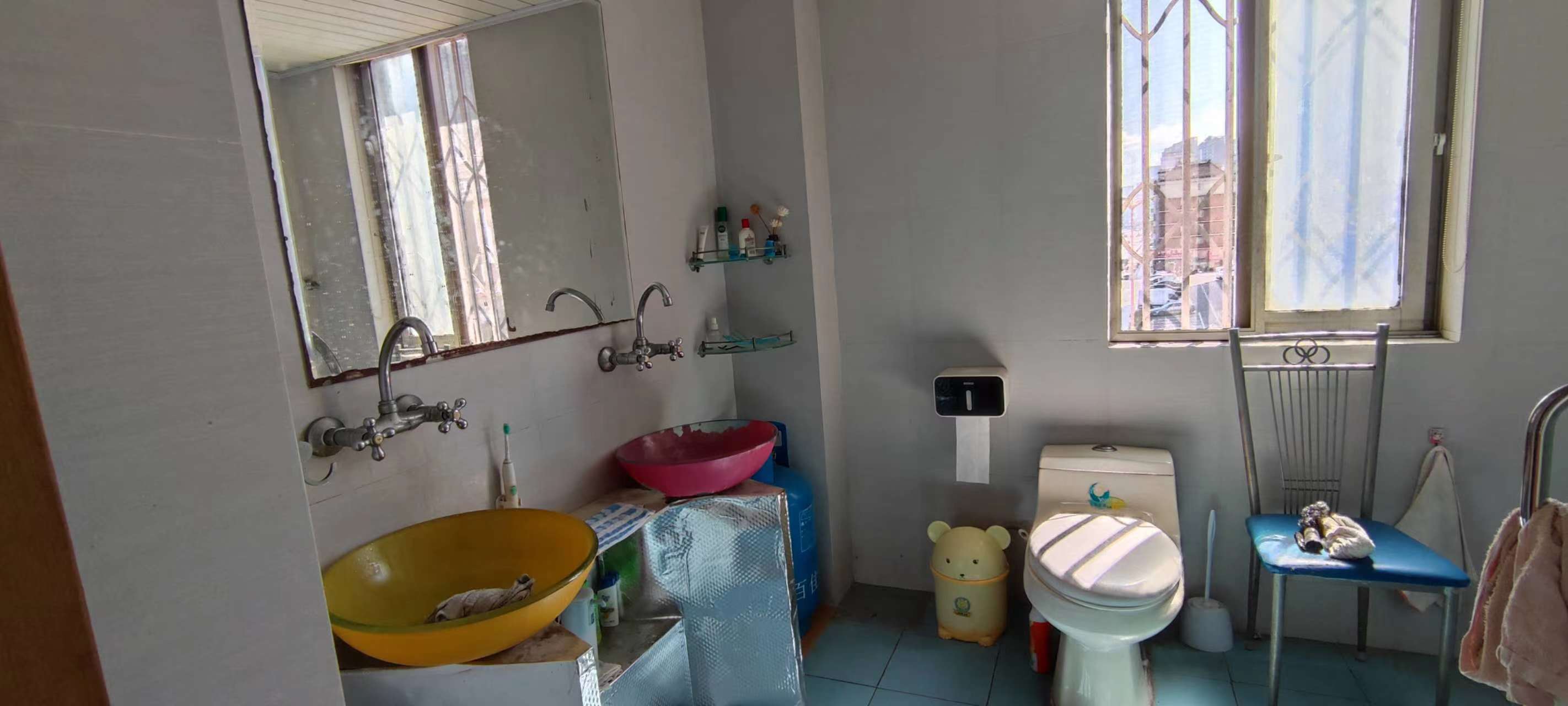 奉化区南山路157-4 随时看房·