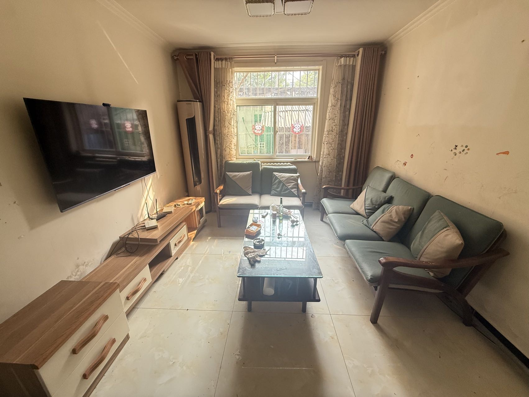 泺河小区 2居室 2000元/月