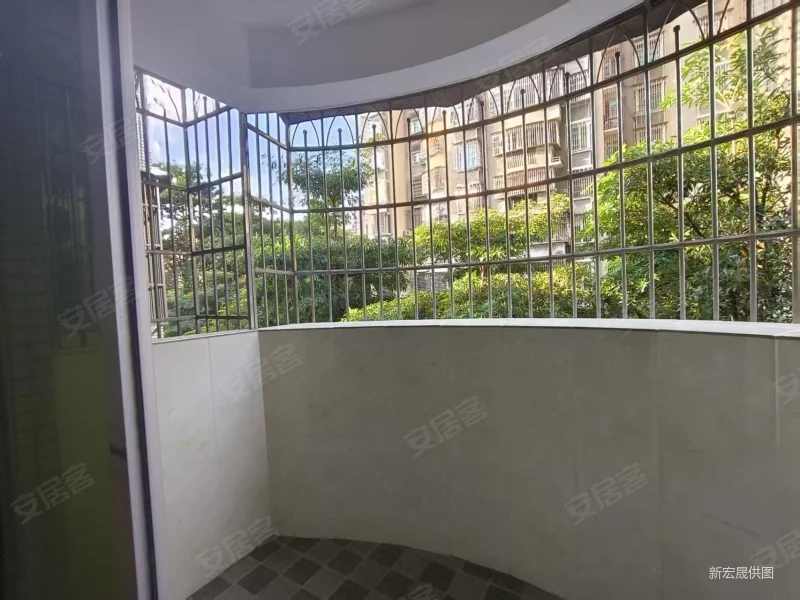 新惠小区B 随时看房·