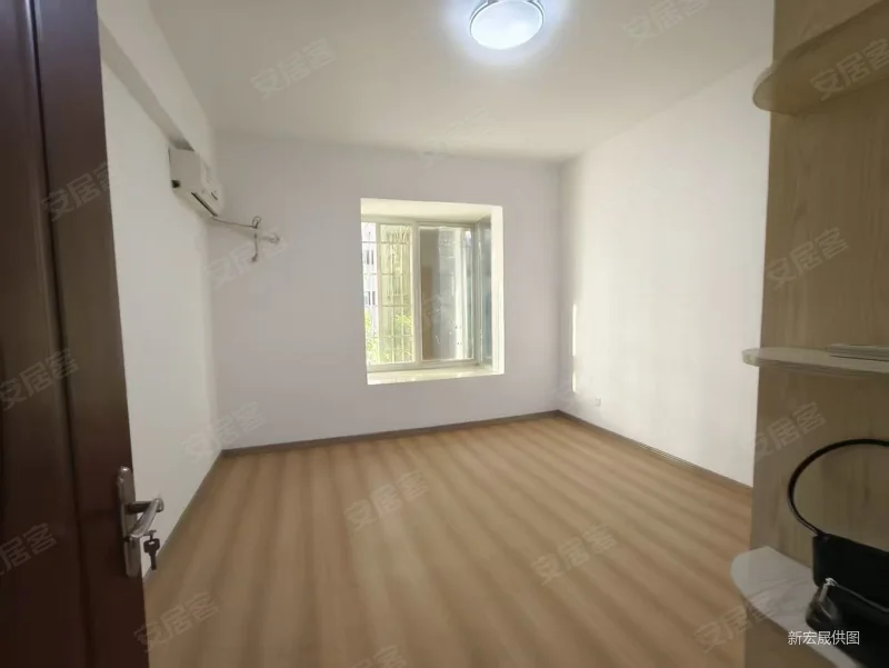 新惠小区B 随时看房·