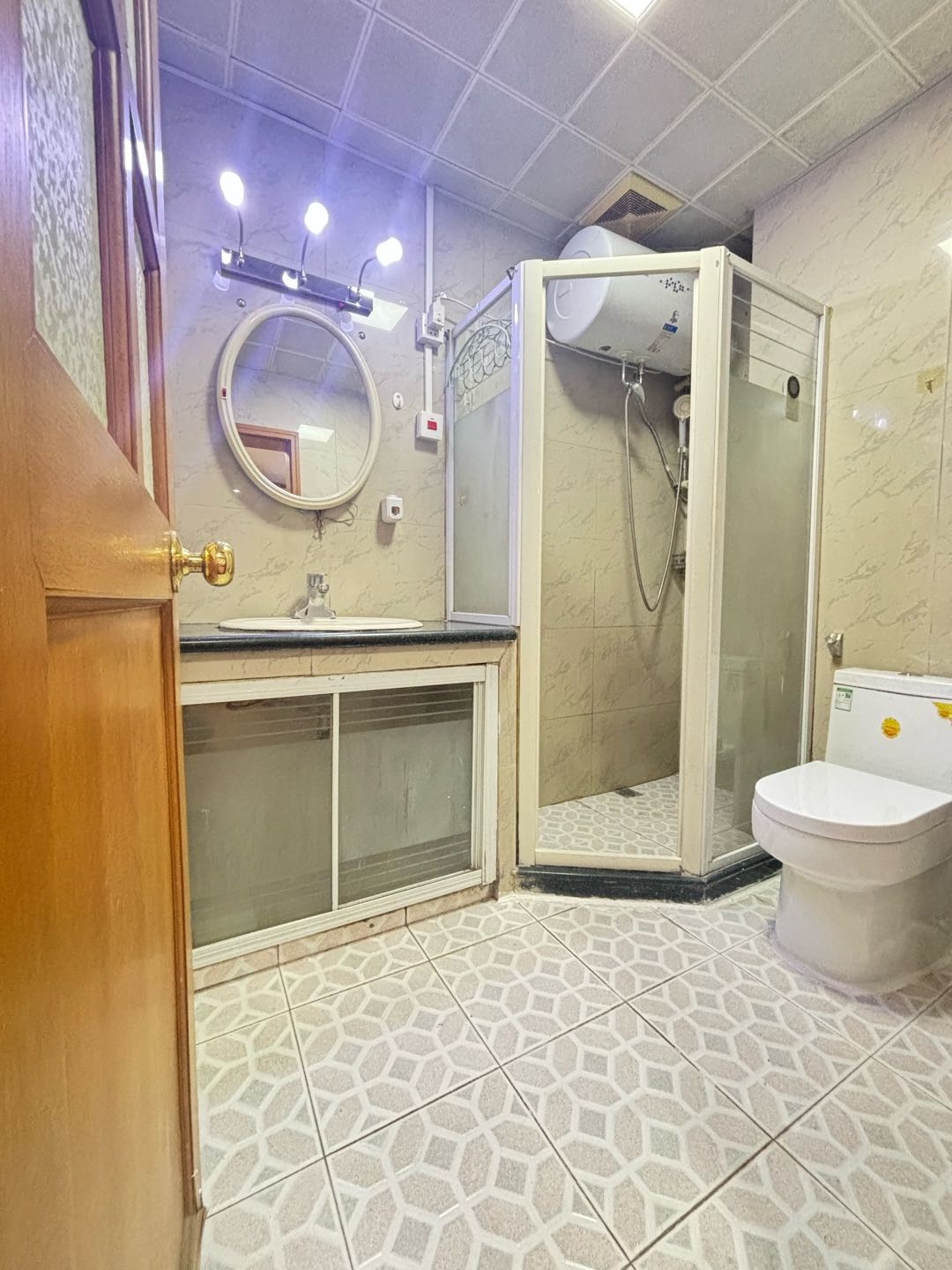 江湾花苑 随时看房·