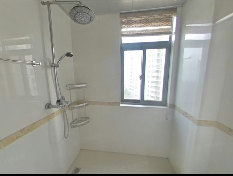 天地源枫林绿洲 随时看房·